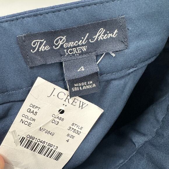 J. CREW NWT 37532 The Pencil Skirt in Navy Polka Dot // 4 - Picture 6 of 6